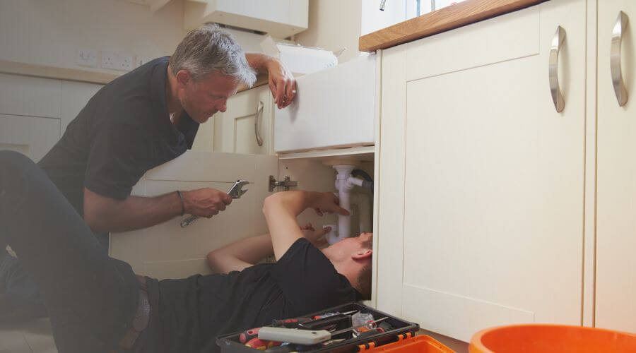 Expert burst pipe repair services in Green Bay, WI